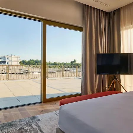 Taria-2 By Interhome